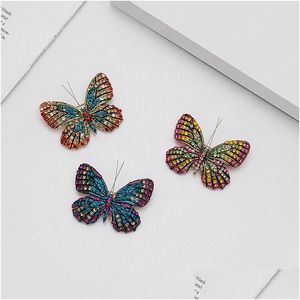 Broches Broches Style Européen Et Américain Rétro Goutte D'huile Incrusté Couleur Diamant Alliage Papillon Broche Insecte Animaux Broches Livraison Juif Dhczz