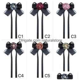 Broches Broches Designer de mode Camélia Fleur Tissu Boutonnière Noir Noeud Papillon Style Britannique Chemise Col Pin Femmes Bijoux Drop Deli Dhvm8