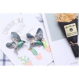 Pins broches Fashion Flying Bird Broche Pins Mujeres Animales Hummingbird accesorios personalizados Hip Hop Jewellry Drop del Dhkp8