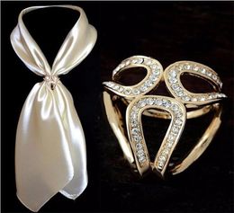 Pins broches mode dames broche pin sjaal clips bruiloft hoepel kristalhouder zijden sjaal sjaals jegei juwelen cadeau3201679