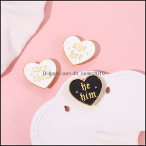 Pinnen broches goud vergulde email reversbroche pin love hartvormige Engelse letter paren broches kraag hoed jasbadge 1 7qs e3 dhxma