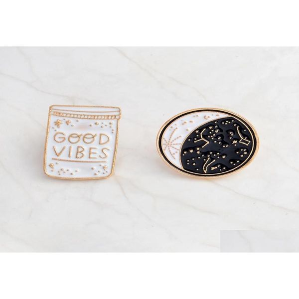 Broches Broches Good Vibes Émail Pin Constellation Jour et Nuit Lune Broche Bouton Denim Veste Manteau Collier Badge Bijoux Cadeau Otywb