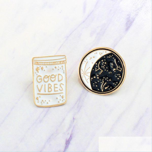 Alfileres Broches Good Vibes Esmalte Pin Constelación Día y noche Luna Broche Alfileres Botón Chaqueta de mezclilla Abrigo Collar Insignia Joyería Regalo Dhiqu