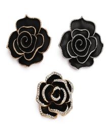 Pinnen broches hoogwaardige vintage zwarte camellia broche pin strass rozen bloem dames sieraden op kleding 7275433