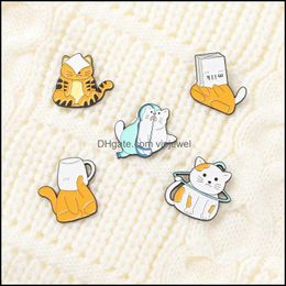 Épingles Broches Bijoux Dessin Animé Chat Litière Tigre Ing Forme Vêtements Unisexe Mignon Animal Alliage Tasse Épinglettes Femmes Européennes Cintre Cowboy