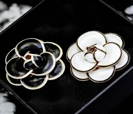 Broches broches coréennes de haute qualité Camellia Big Flower broche broche femme boutonnière cadeau bijoux2976161