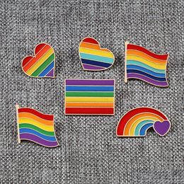 Pins Broches Lgbt Regenboog Cartoon Broche Voor Mannen Vrouwen Homo Lesbische Vlag Liefde Legering Badge Mode Pins Sieraden Bk Prijs drop Leveren Dhphg