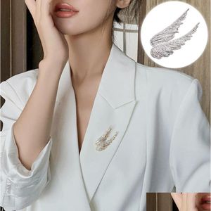 Broches Broches De Luxe Ailes D'ange Strass Broche Pour Les Femmes Glitter Collier Vêtements Décor Plume Broche Cor Émail Pins Drop Delivery Dh7G4