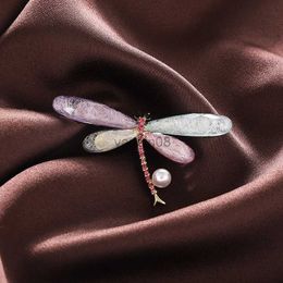 Pins Broches Muylinda Zoetwater Parels Dragonfly Broches voor Vrouwen Vintage Elegante Witte Hars Insect Broche Pins Gift Winterjas Sieraden HKD230807