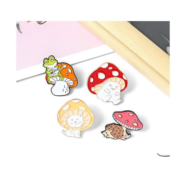 Broches Broches Personnalité Champignon Pins Ornements Grenouille Chat Hérisson Insigne De Modélisation Beaux Accessoires Cuisson Peinture Mode Versati Dhgej