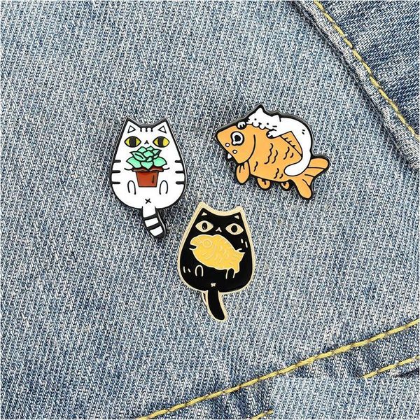 Alfileres Broches Pin Gato de dibujos animados Pescado Lindo Para Mujeres Moda Divertida Vestido Abrigo Camisa Demin Insignias de Metal Mochila Regalo Joyería Drop Delive Dhr04