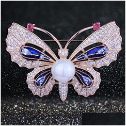 Pins broches pins broches farlena sieraden luxe micro pave zirkoon vlinder voor vrouwen bruiloft accessoire elegant gesimuleerde parel br dhwcg
