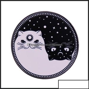 Broches Broches Broches Bijoux Mignons Chats De Jour Et De Nuit Ename Pin Céleste Yin Yang Noir Blanc Chat Broche Galaxy Animal Badge G Otzrc