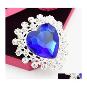 Alfileres Broches Sier Tone Gran corazón azul Broche de zafiro Mujeres Vestido de fiesta de lujo Joyería Pin Regalo especial para novia Calidad superior Dhnm8