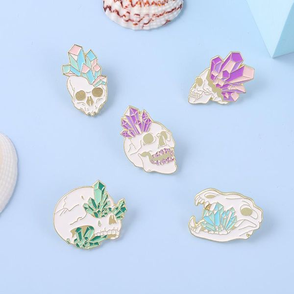 Broches Broches Crâne Cristal Émail Animal Améthyste Punk Gothique Épinglette Badge Cadeau Pour Amis Accessoires WholesalePins