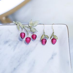 Pins broches Vanssey mode sieraden bloemknop roos rood handgemaakt glas groene coating broche feest accessoires voor vrouwen 2022 SeU2222