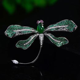 Pins Broches Vintage cubique Zircon libellule broche broches Unique femmes broche délicate insecte Corsage costume chandails luxe Accessori ornement 231118