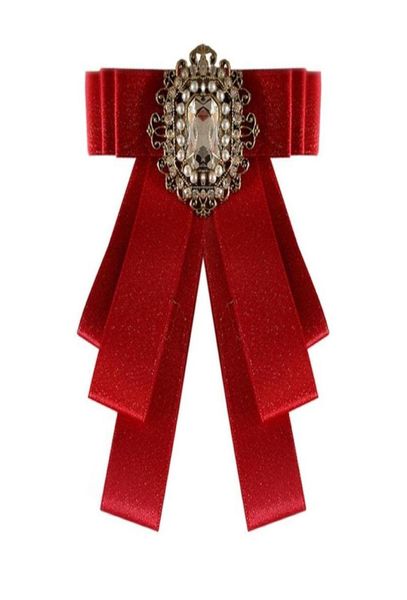 Broches broches vintage ruban noix papillon broche épingles de fleurs cristallines broche de collier de badge pour femmes accessoires de fête de mariage gi8250804