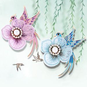 Pins, broches bruiloft sieraden strass phinex voor vrouwen emaille vogels peacock mode broche 2 kleuren kiezen