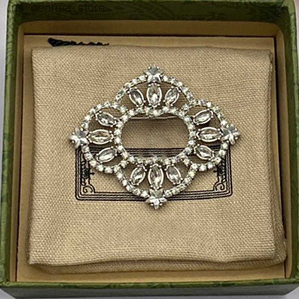 Broches Broches Femmes Rétro Broche Classique Style Antique Tournesol Diamant 925 Argent Strass Broches Chic Parti Bijoux Accessoires Y240327