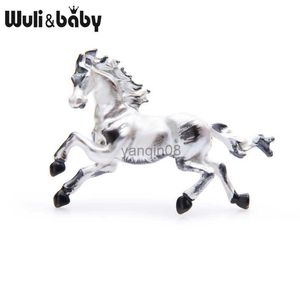 Broches Broches Wuli bébé Blanc Noir Émail Cheval Broches Femmes Hommes Alliage Steed Animal Broche Broches Cadeaux HKD230807