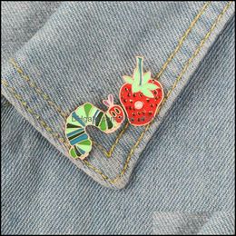PinsBroches Joyería Stberry Caterpillar Esmalte Pin Dibujos animados Planta Animal Insignia Broche Solapa Denim Jeans Camisa Bolsa Divertido Lindo Dhrsq