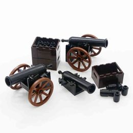 Pirates Cannon Building Blocks Accessoires militaires Romain Médiéval Soldat Arme Bateau Pirate Chiffres Pièces Briques Jouets pour enfants Y1130