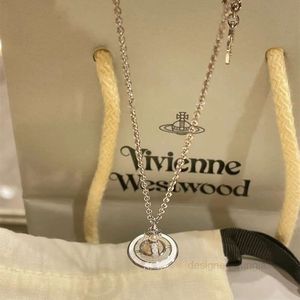Concepteur de collier de planète pour femme Vivienen Bijoux de luxe Viviane Westwood Limited Edition ENAMEL PEARL SATURN PENDANT FEMME FEMME STOR STAR