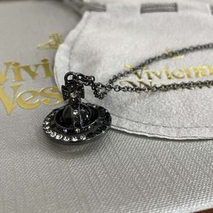Collier planète collier de créateur pour femme VivienenWestwoods bijoux de luxe Viviane Westwood collier Western impératrice douairière moyen Ufo perles de verre Orb stéréo