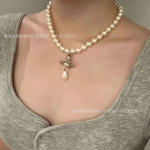 Collier planète collier de créateur pour femme Vivienen bijoux de luxe Viviane Westwood le collier de perles goutte d'eau Saturne 3d Ouyang Nana est le même type de luxe Sm