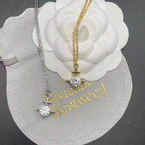 Collier planète collier de créateur pour femme Vivienen bijoux de luxe Viviane Westwood West Wood reine mère Mini diamant unique Saturn collier planète clavicule Ch