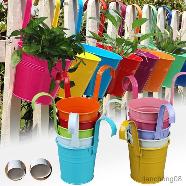 Macetas Macetas Macetas de flores de colores Gancho extraíble Estantes para plantas de flores al aire libre Cesta para plantas Decoración de jardín para el hogar R230614