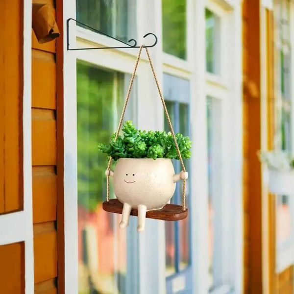 Jardinières Pots Swing Face Flower Pot mignon Juicy Plant Nursery Resin Wall Mini Home Decoration Garden Q240429