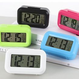 Ménière de muette en plastique LED Température intelligente Température photosensible de cheminée de chevet numérique Slows Snooze Nightlight Calendar Desk Table Clock