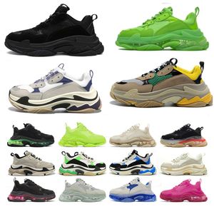 Zapatos de diseño con forma de placa Zapatillas de deporte Zapatillas de deporte Mujer Zapatos para hombre Hombres Caminar Scarpe fuera de la zapatilla de deporte de la oficina Plataforma Triple S de alta calidad Suela transparente Gris Rojo Zapatillas Tenis