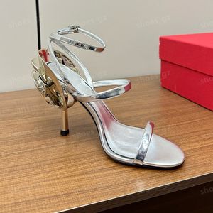 Plateau Metallic Rose Stiletto Sandals Sandals Party Dress Zapatos Correa de tobillo de cuero genuino Tisos abiertos Tacones altos Sandalias de plata de lujo para mujeres con caja 35-42