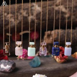 Chaînes en or plaqué petite bouteille de parfum pendentifs de pierres précieuses naturelles cristal de Quartz diffuseur d'huile essentielle flacon collier Charms285S