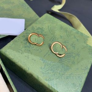 Vergulde zilveren heren stud oorbellen voor tienermeisjes letters stijl metaal schattig leuk liefde 18k goud eenvoudige klassieke moederdag orecchini luxe designer oorbellen ZB034 I4