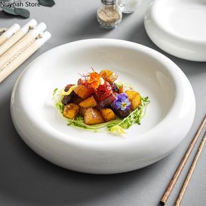 Assiettes Assiette ronde en céramique de 12 pouces Creative White Home Dining Plats nordiques Western French Set Fournitures de cuisine