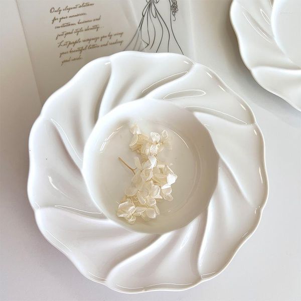 Assiettes 9 pouces en trois dimensions dentelle assiette à dîner chapeau de paille soupe haute température porcelaine blanche Dessert