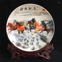 Assiettes céramiques chinoises peignant des chevaux assiette signifie que les choses se produisent bien bénissent les plats de décoration de plateau rond traditionnel