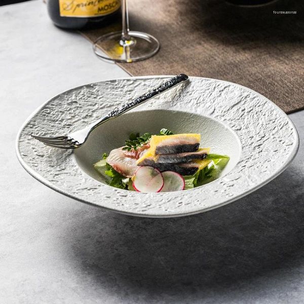 Assiettes créatives à motif de pierre en céramique, plat occidental de forme spéciale, chapeau de paille, assiette à salade, vaisselle irrégulière au Restaurant El