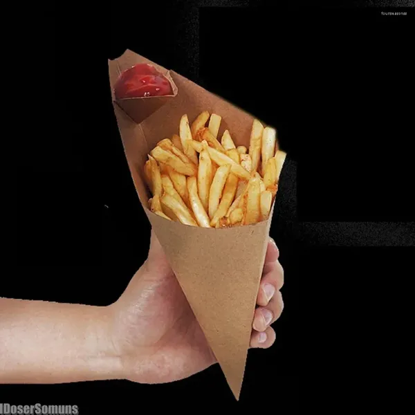 Placas creative desechable forma de cono de papas fritas caja anti-aceite y papel kraft de grado impermeable 10pcs paquete de pollo frito