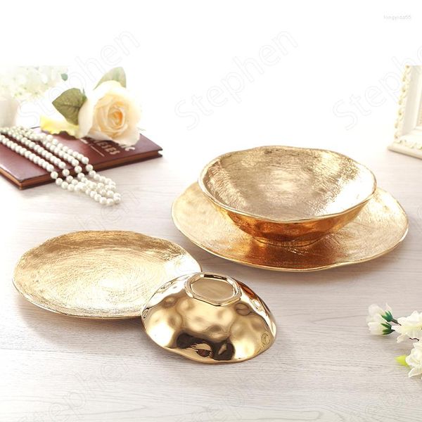 Platos creativos, placa de oro de latón, textura de martillo moderna europea, cerámica y cuencos, vajilla de cena occidental para restaurante El