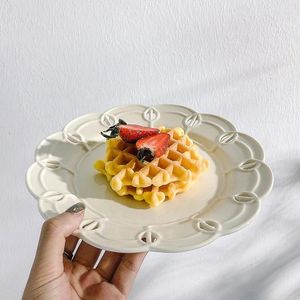 Assiettes de style européen rétro creux en céramique plaque de mariage décoration ménage restaurant dim sum plateau desert