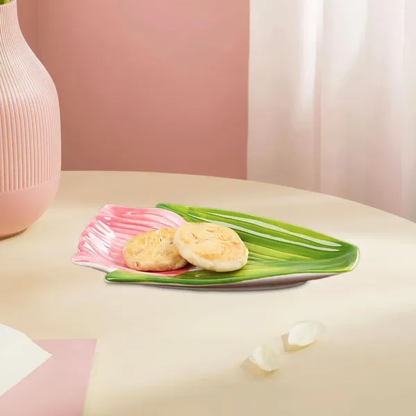 Assiettes Assiette de fruit Forme de tulipe Platter de service en céramique multifonctionnelle pour le gâteau de mariage Cupcak