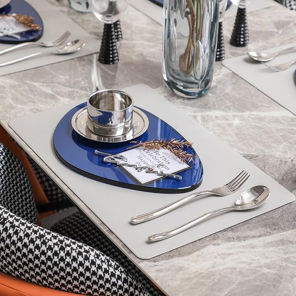 Assiettes Ensemble d'assiettes à dîner occidentales italiennes, moderne en forme d'œuf, plateau en cristal bleu, tapis, vaisselle, accessoires de décoration de Table, couteau à Steak, fourchette, cuillère