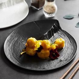Borden Japans Speciaal gevormde keramische plaat Modern El Restaurant Dienblad Diner Servies Moleculaire keuken Koude gerechten