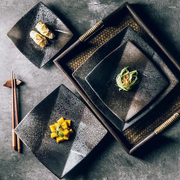 Assiettes à Dessert carrées de Style japonais minimaliste, assiette noire en céramique pour Steak Sushi Restaurant El vaisselle de cuisine à domicile