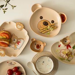 Borden Noordse schattige cartoonbeerpatroon Porcelain Tasheis Huishoudige rijstsoep Noedelkom Creatief dinerbord Keramische dessertgerecht